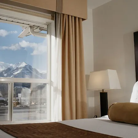 Ramada Golden-2