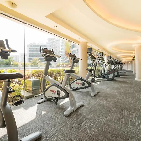 Harbour Plaza Metropolis-2