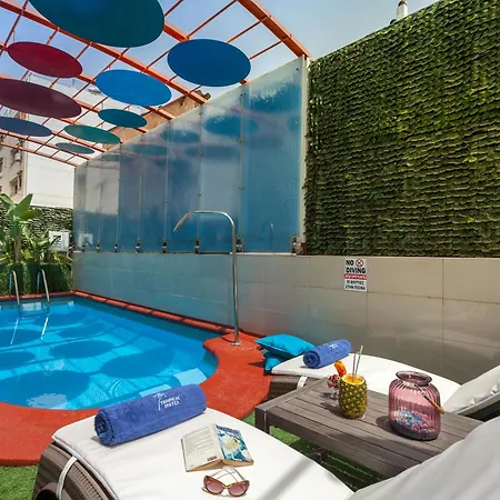 Tropical Hotel Seafront Boutique-3