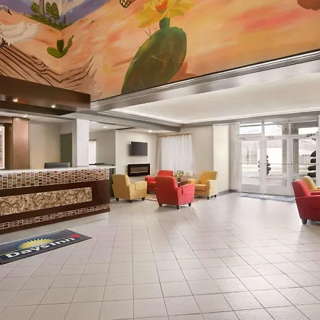 Days Inn By Wyndham Leamington-2