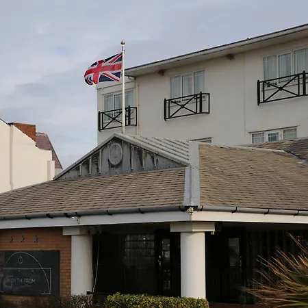 Inn On The Prom At The Fernlea Hotel-2