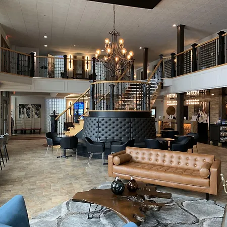 Best Western Plus Edmundston-3
