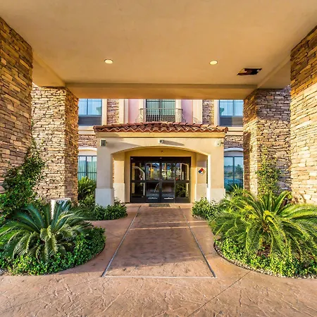 Comfort Inn & Suites Henderson - Las Vegas-3