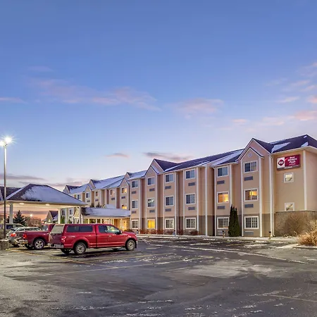 Best Western Plus Woodstock Inn & Suites-3