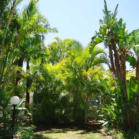 The Crest Apartments - Main Beach-2