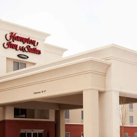Hampton Inn & Suites By Hilton Lethbridge-2