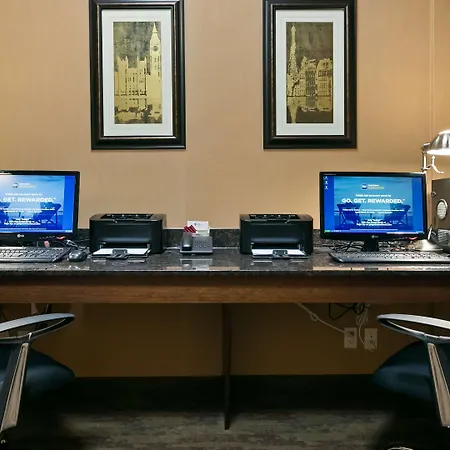 Best Western Plus Chateau Inn Sylvan Lake-3