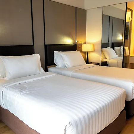 Arcadia Suites Ploenchit Bangkok-3