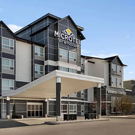 Microtel Inn And Suites By Wyndham Weyburn-2