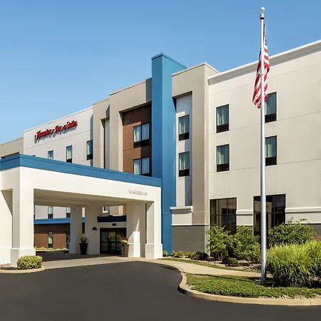 Hampton Inn & Suites York South-2
