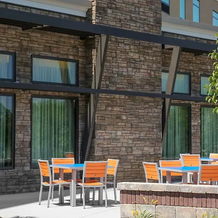 Holiday Inn Express Moline - Quad Cities Area By Ihg-2
