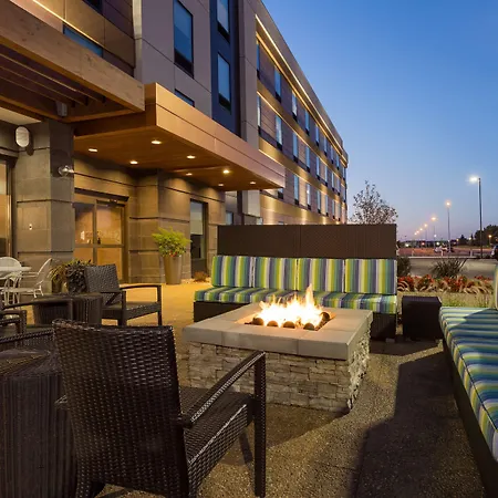 Home2 Suites By Hilton Fargo-3