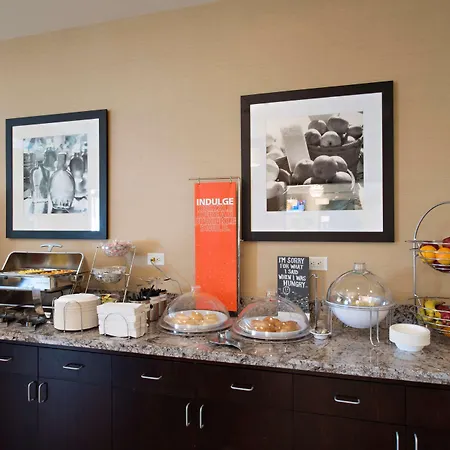 Hampton Inn Saskatoon South-2