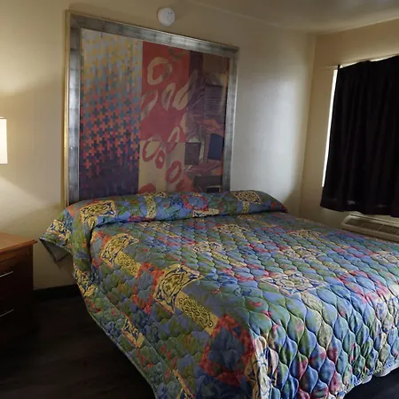 Econo Lodge San Antonio Northeast I-35-2
