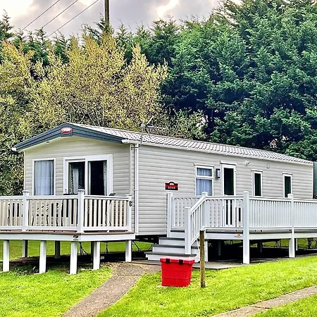 Isle Of Wight Caravan-3