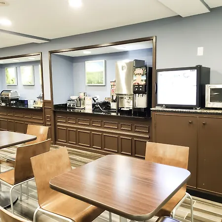 Days Inn & Suites By Wyndham Merrillville-3