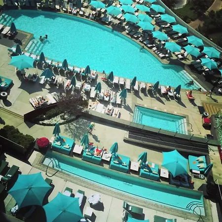 Gorgeous Suite Vdara 22Nd Flr - Pool View - Free Valet-3