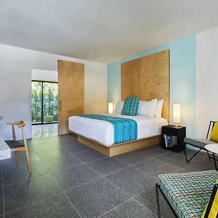 Twin Palms Resort - A Gay Men'S Resort-3