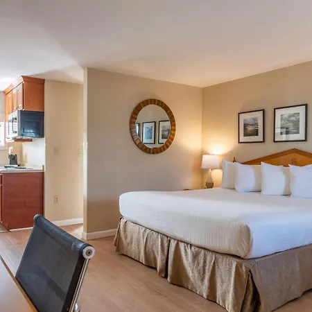 Port Inn And Suites Portsmouth, An Ascend Collection Hotel-2