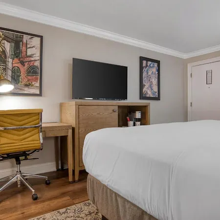 Best Western Plus French Quarter Courtyard Hotel-2
