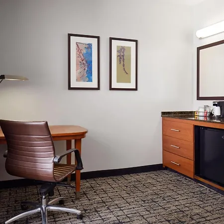 Hyatt Place Salt Lake City Downtown / The Gateway-2