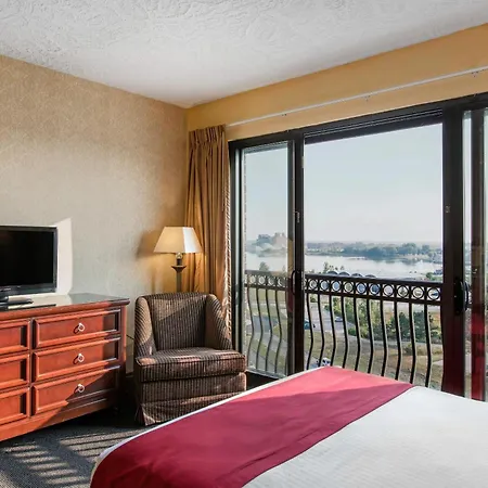 Shoreline Inn & Conference Center, An Ascend Collection Hotel-2