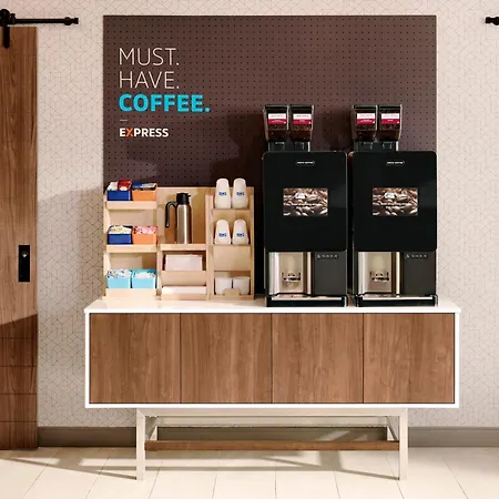 Holiday Inn Express & Suites Fond Du Lac By Ihg-3