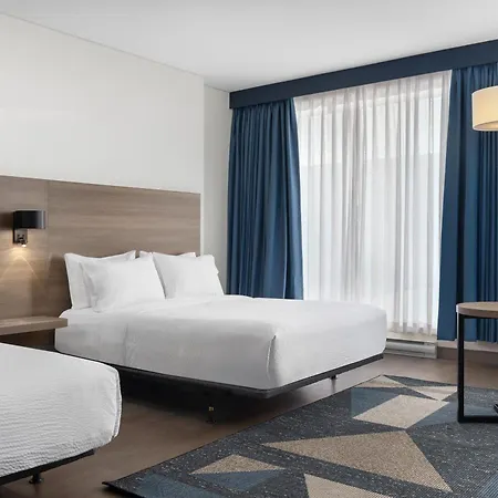 Holiday Inn Express Montreal Airport - St-Laurent By Ihg-3