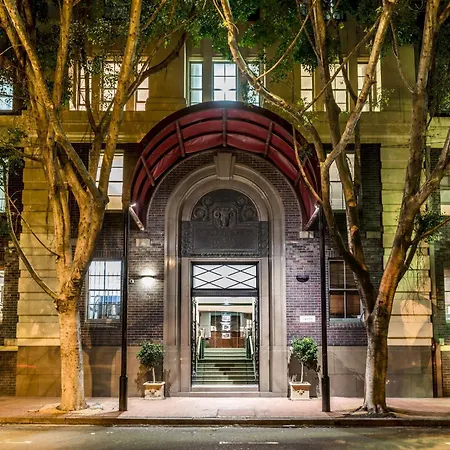 Oaks Sydney Goldsbrough Suites-2