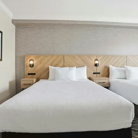 Sandman Hotel Saskatoon-2