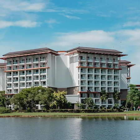 Hilton Bangkok Suvarnabhumi Golf Resort & Spa-3