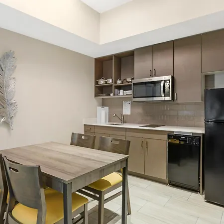 Best Western Plus Executive Residency Phoenix North Happy Valley-2