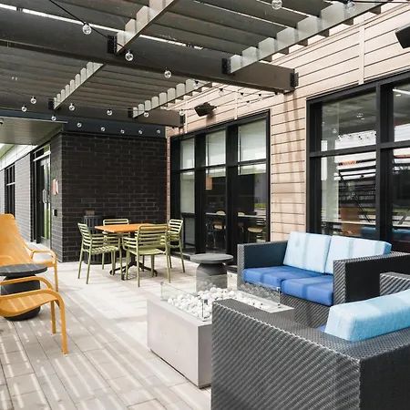 Home2 Suites By Hilton Quebec City-2