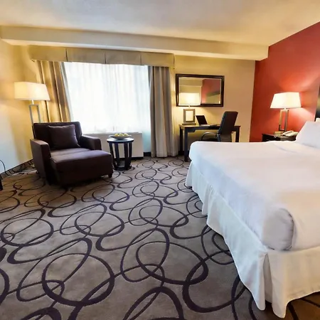 Holiday Inn Montreal Centre Ville Downtown By Ihg-3