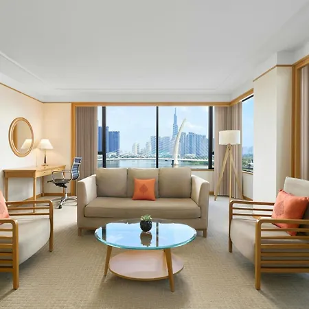 Renaissance Riverside Hotel Saigon-3
