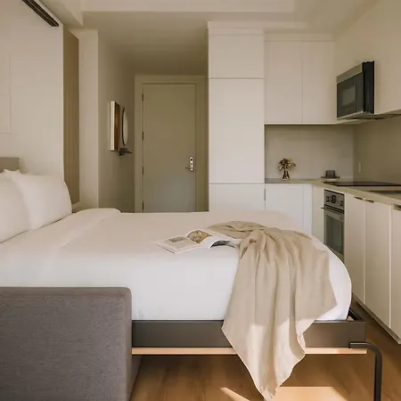 Hotel Monroe - Downtown Montreal-3