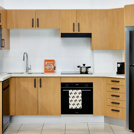 Meriton Suites Waterloo-3