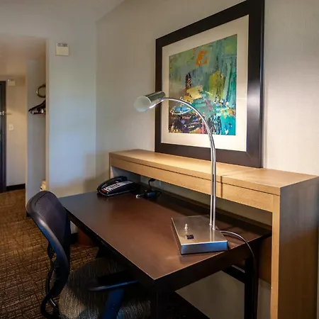Holiday Inn & Suites Scottsdale North - Airpark By Ihg-3