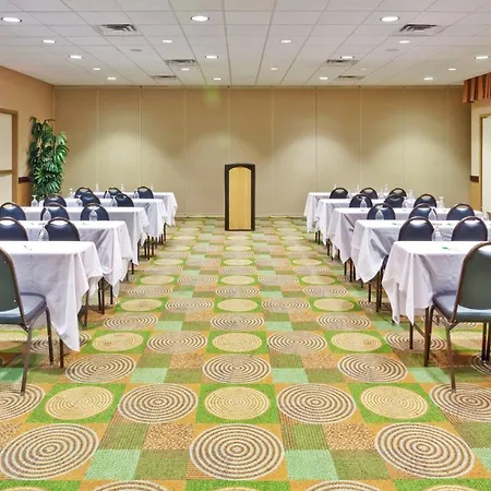 Holiday Inn Bloomington-University Area By Ihg-2