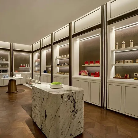 Jw Marriott Hotel And Suites Saigon-3