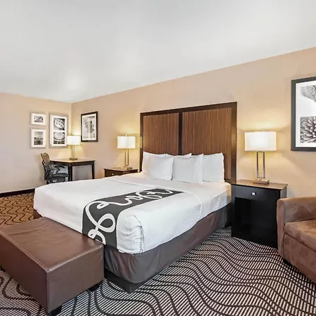 La Quinta By Wyndham Boise Towne Square-3