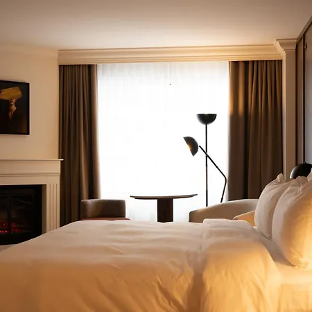 Metcalfe Hotel Montreal By Gray Collection-2