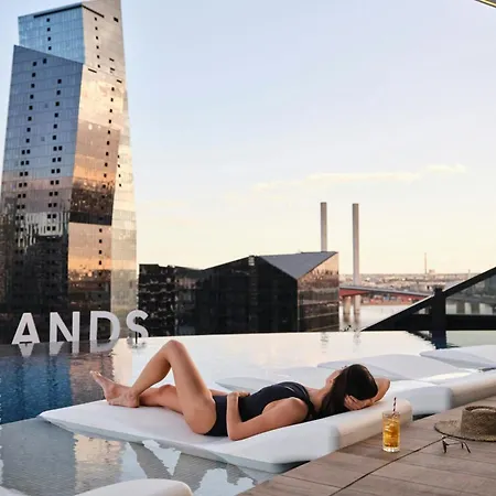 Melbourne Marriott Hotel Docklands-2