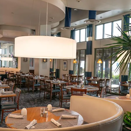 Hilton Virginia Beach Oceanfront-2