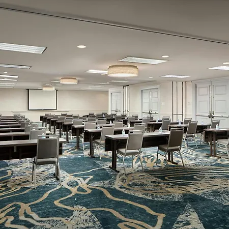 Delta Hotels By Marriott Richmond Downtown-2