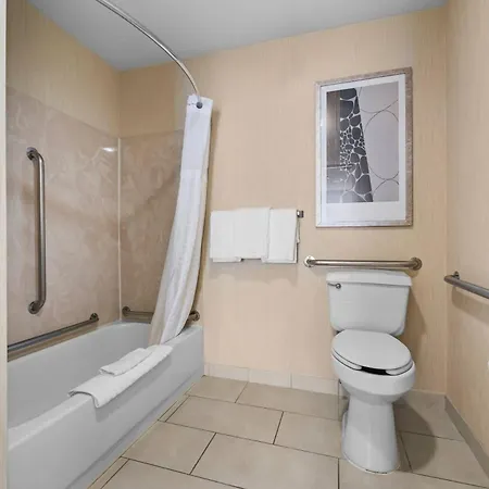 Mainstay Suites Appleton Airport - Fox River Mall Area-2