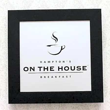Hampton Inn & Suites Airdrie-3