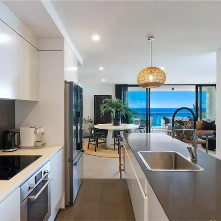 Boardwalk Burleigh Beach - Official-2