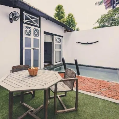 Labrador Villa (Adults Only)-3