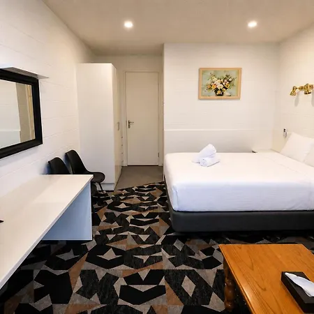 Pathfinder Motel-3